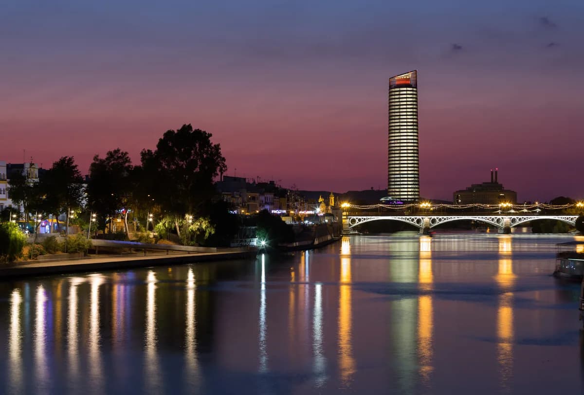 Terraza Atalaya - Torre Sevilla: Vistas de 360 grados a 180 metros de altura