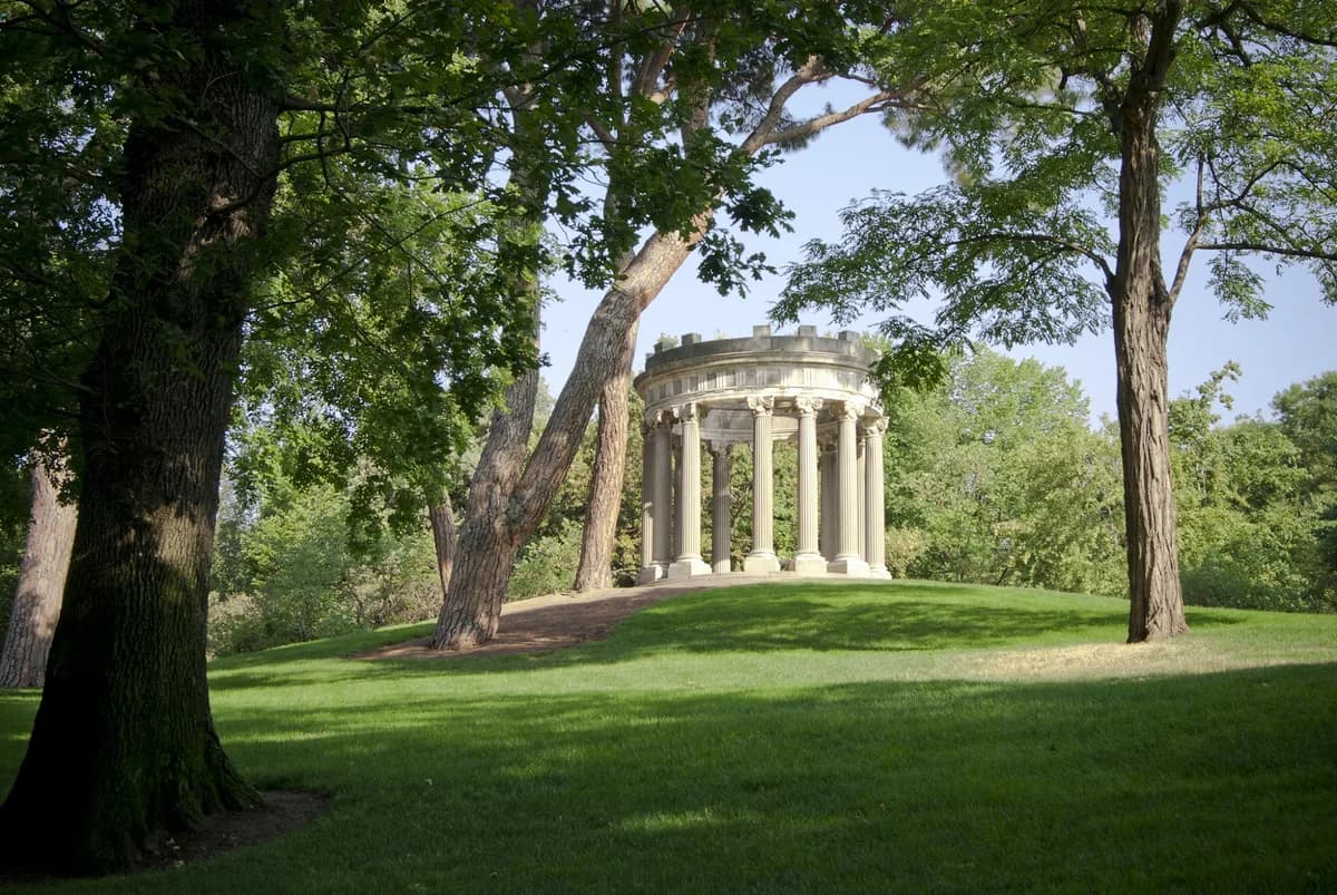 El Capricho: Mirador entre Jardines Históricos Madrid