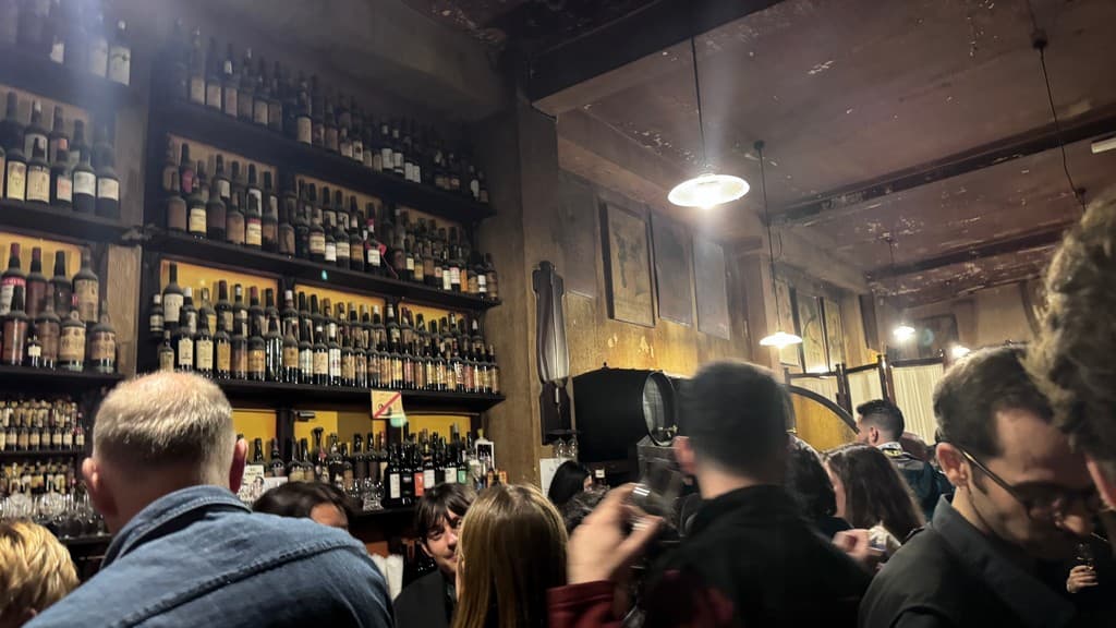 Bar La Venencia en el barrio de Las Letras
