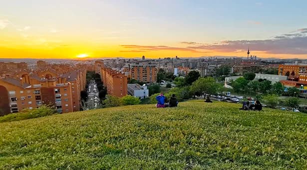 Vista panorámica desde el Cerro del Tío Pío al atardecer