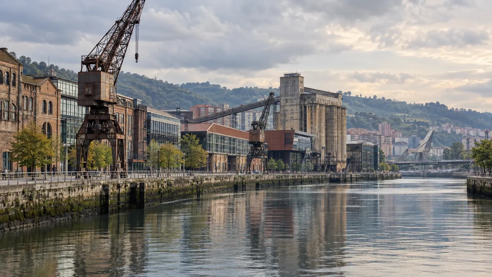 Cinco espacios de Bilbao para descubrir su arquitectura industrial junto a la ría