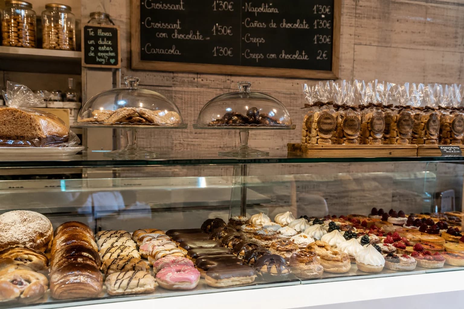 Las 5 Mejores Pastelerías Artesanales de Valencia para los Amantes de los Dulces