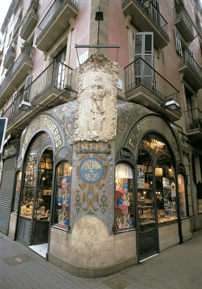 Fachada modernista de Escribà