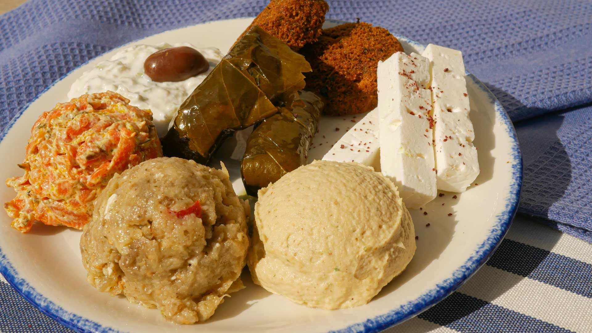 Platos griegos en Kritikos