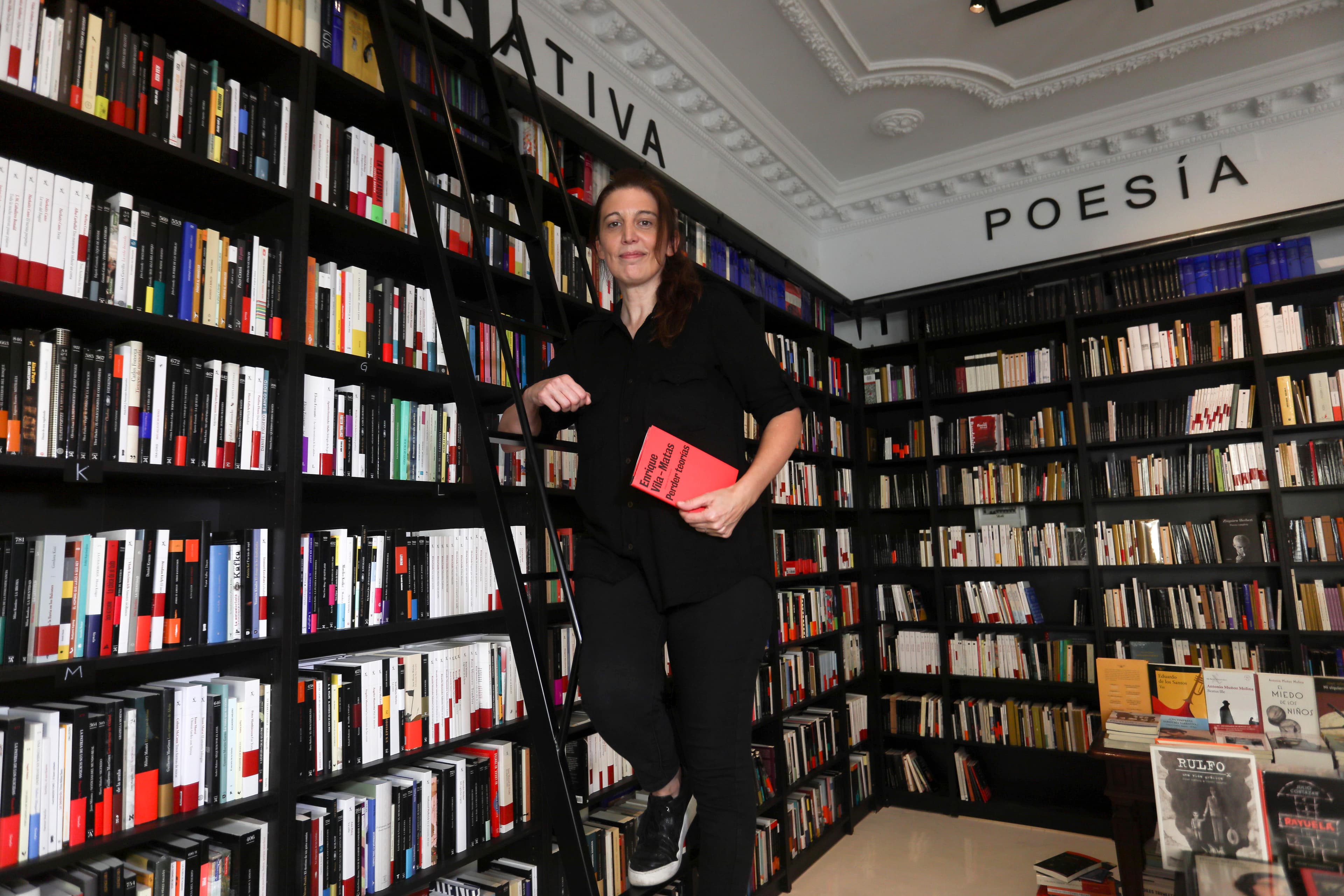 Estanterías de libros en La Mistral
