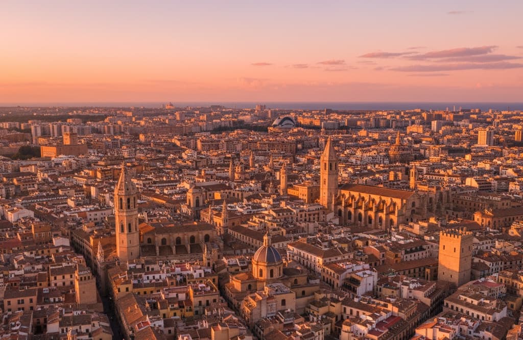 Los 5 Mejores Miradores de Valencia con Vistas Panorámicas Impresionantes