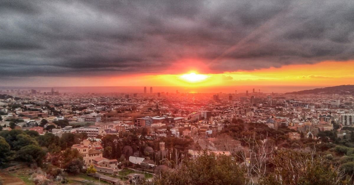 Vistas despejadas desde el Mirador de Sarrià