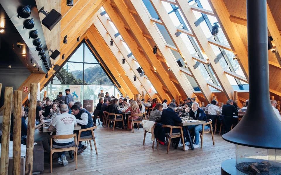 L'Abarset après-ski terraza El Tarter Andorra