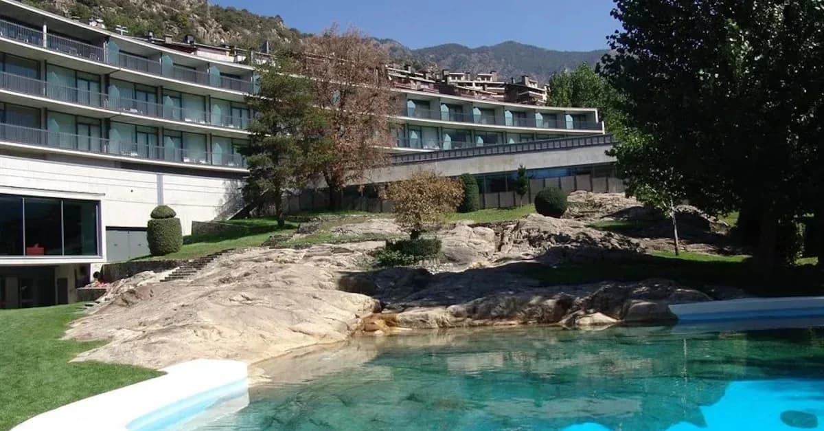 Spa y piscina del Andorra Park Hotel