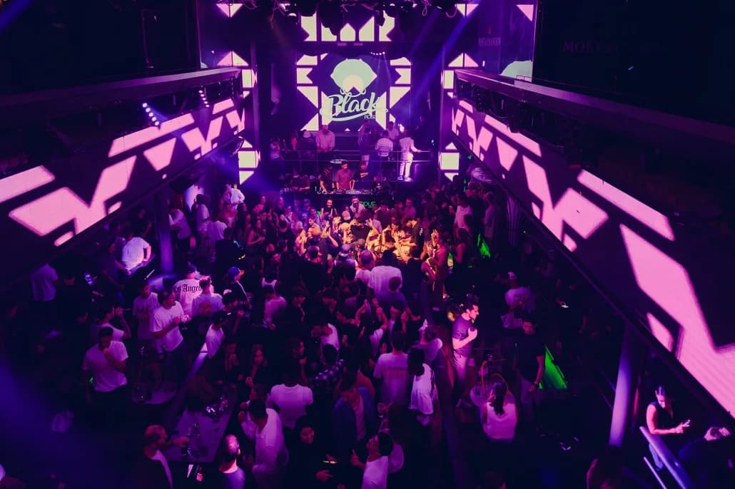 Interior de Antique Theatro