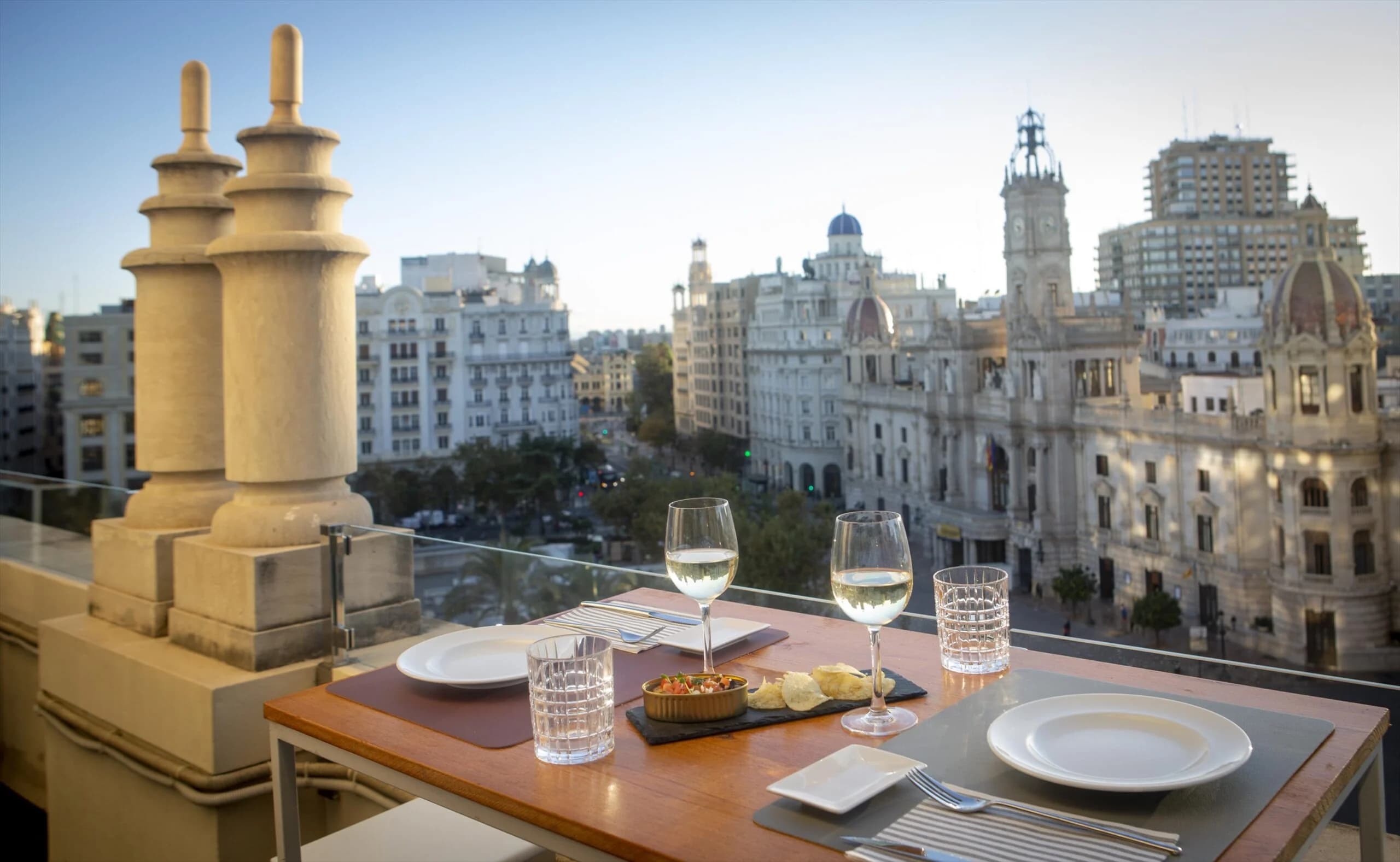 Atenea Sky rooftop terraza Ateneo Mercantil Valencia