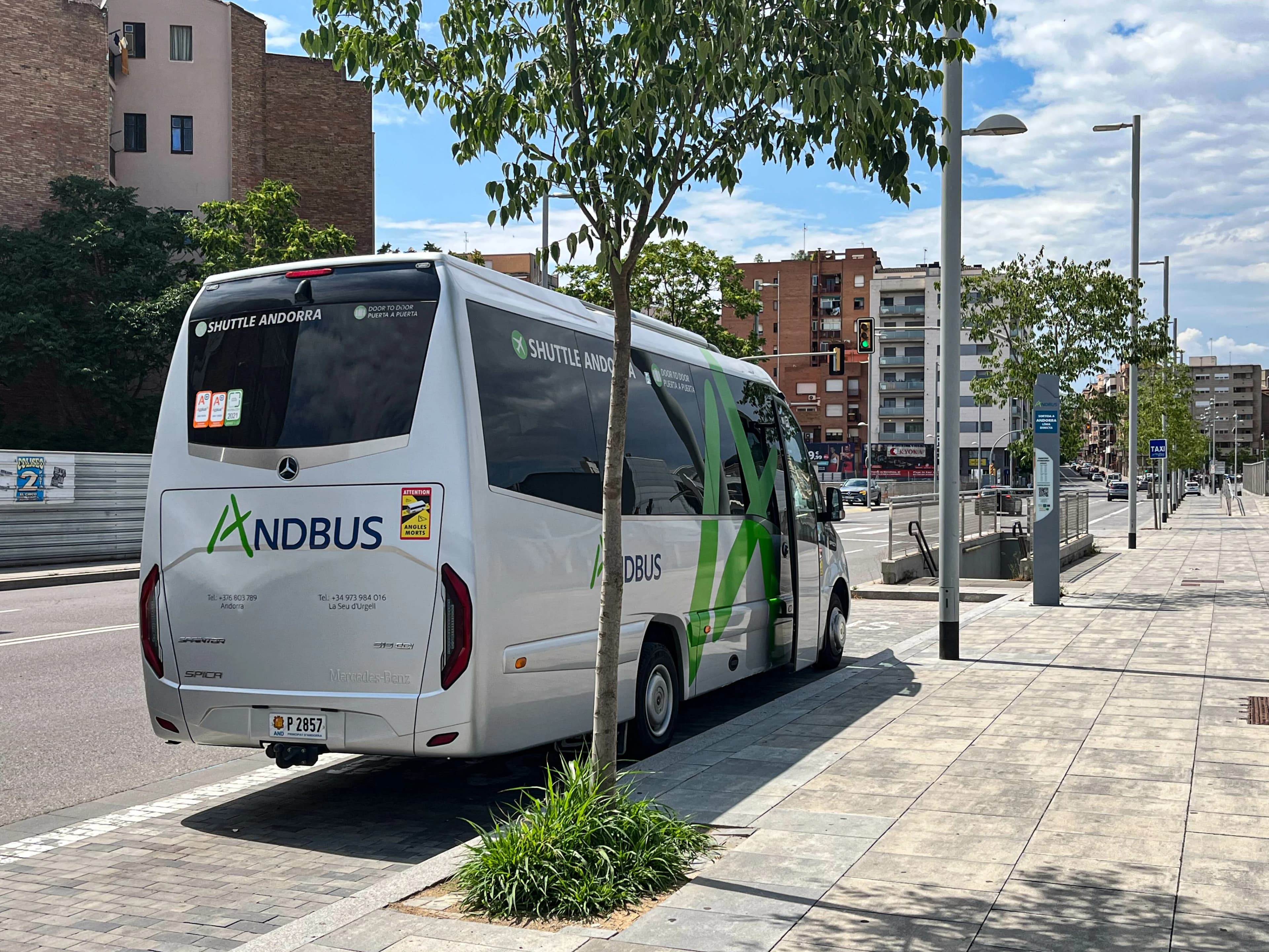 Autobús DirectBus Barcelona Andorra Estació Nord