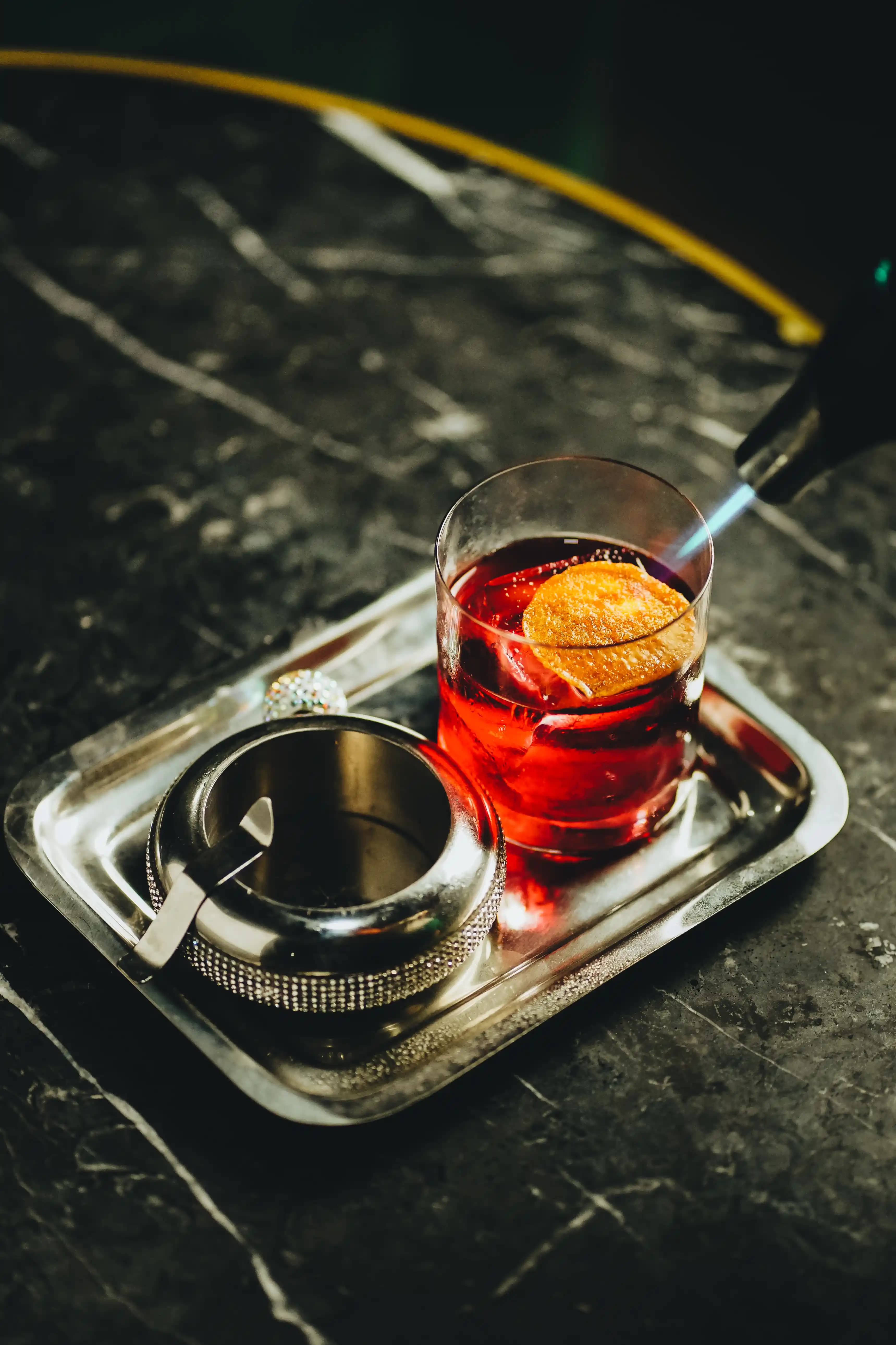 Cocteles de autor en Bad Company 1920