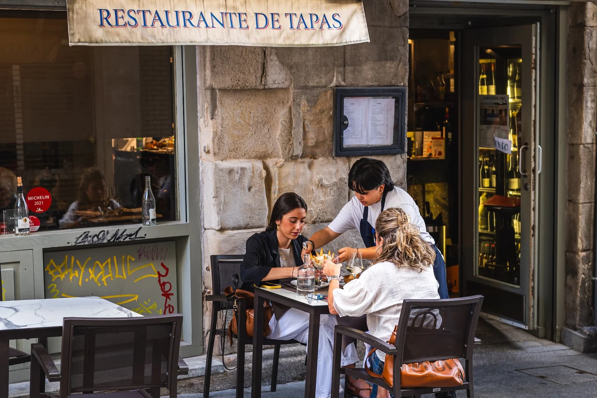 Bar Los Fueros gambas plancha Casco Viejo Bilbao