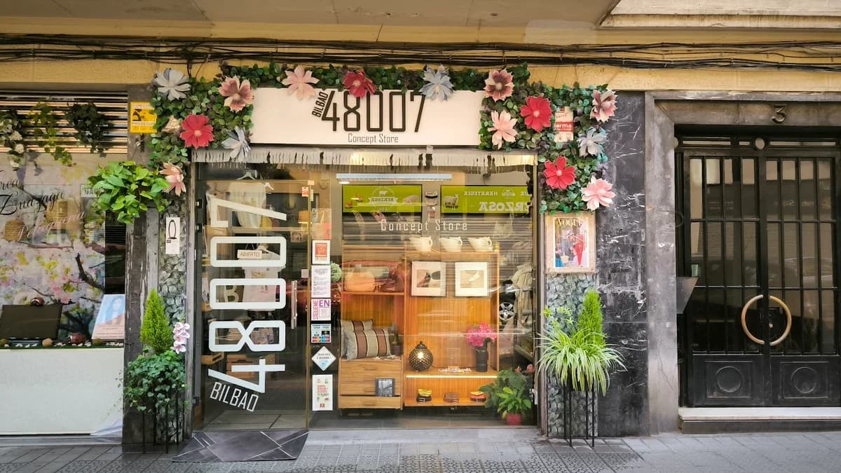 Bilbao 48007 Concept Store Múgica Butrón artesanía vasca