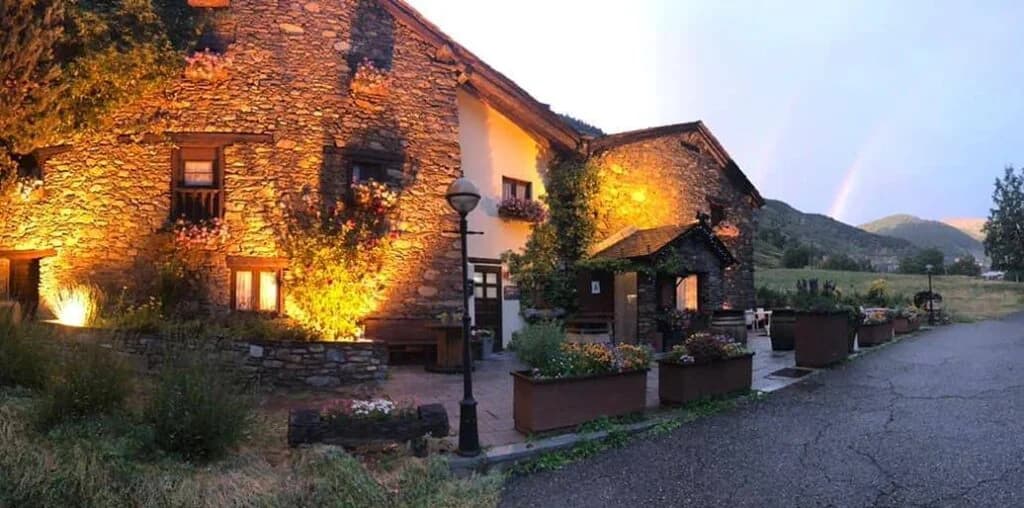 Borda restaurante piedra La Massana Andorra