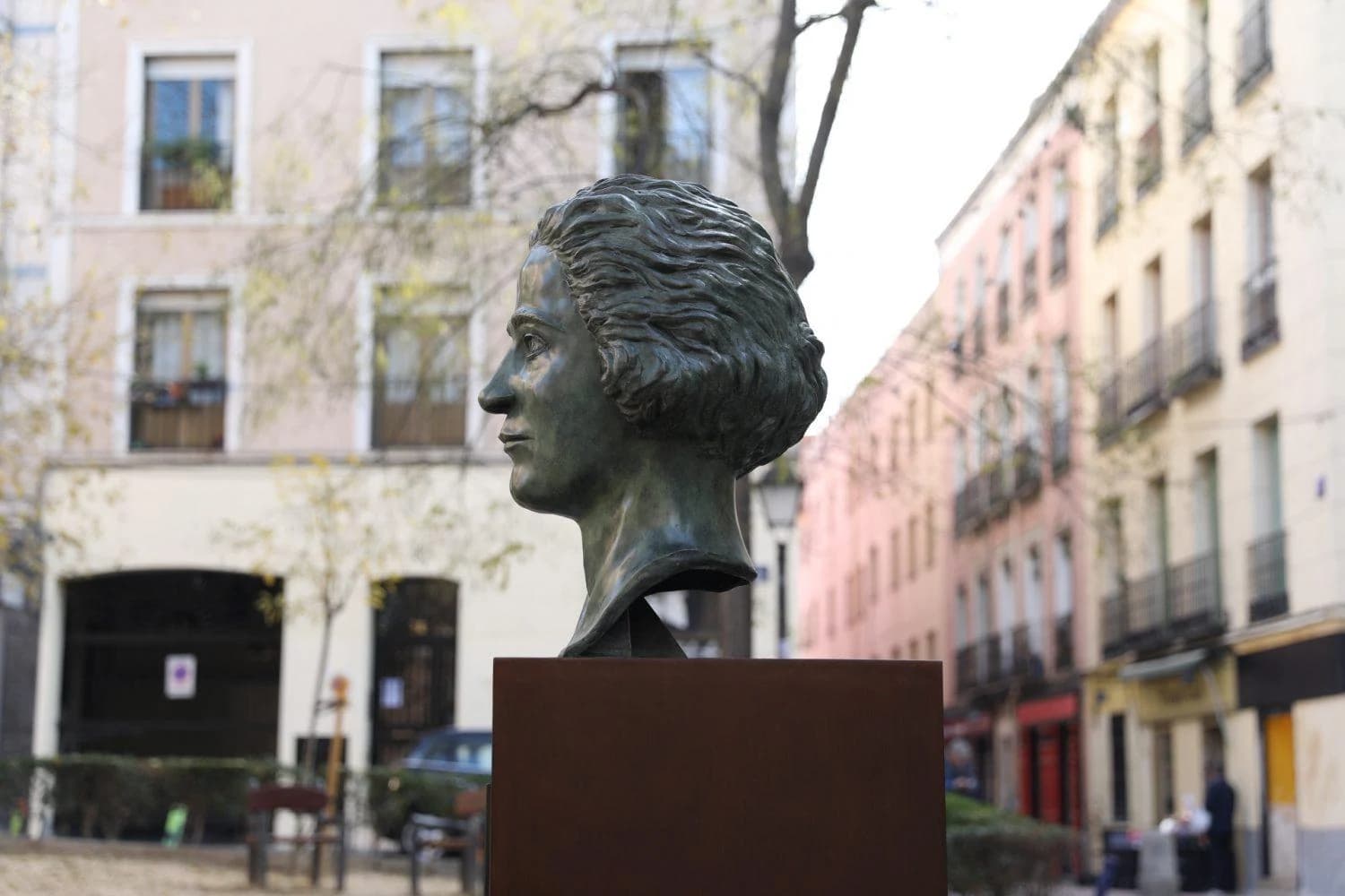 Imagen de Busto a Clara Campoamor en Madrid