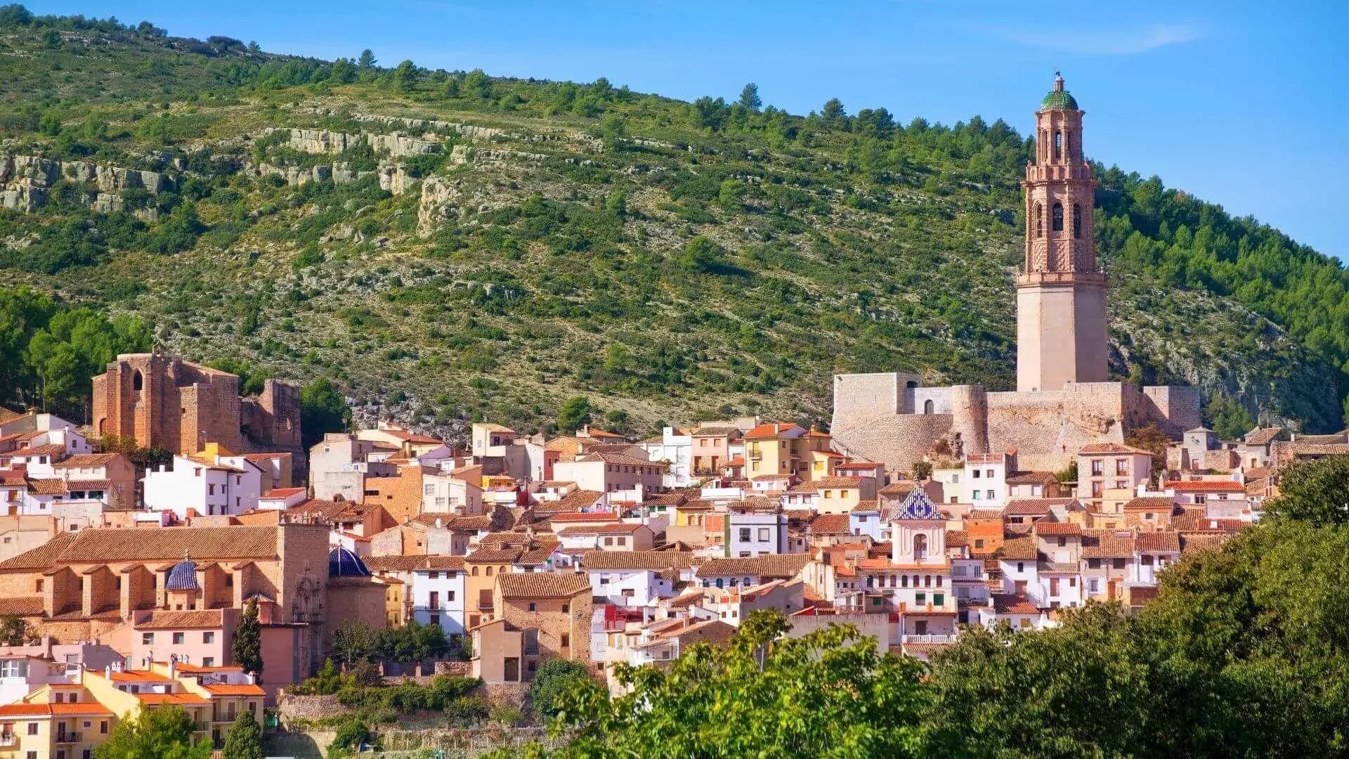Casares pueblo colgante castillo árabe Málaga