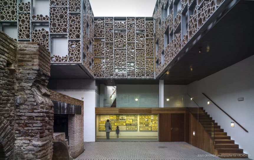 Interior del Centro Cerámica Triana