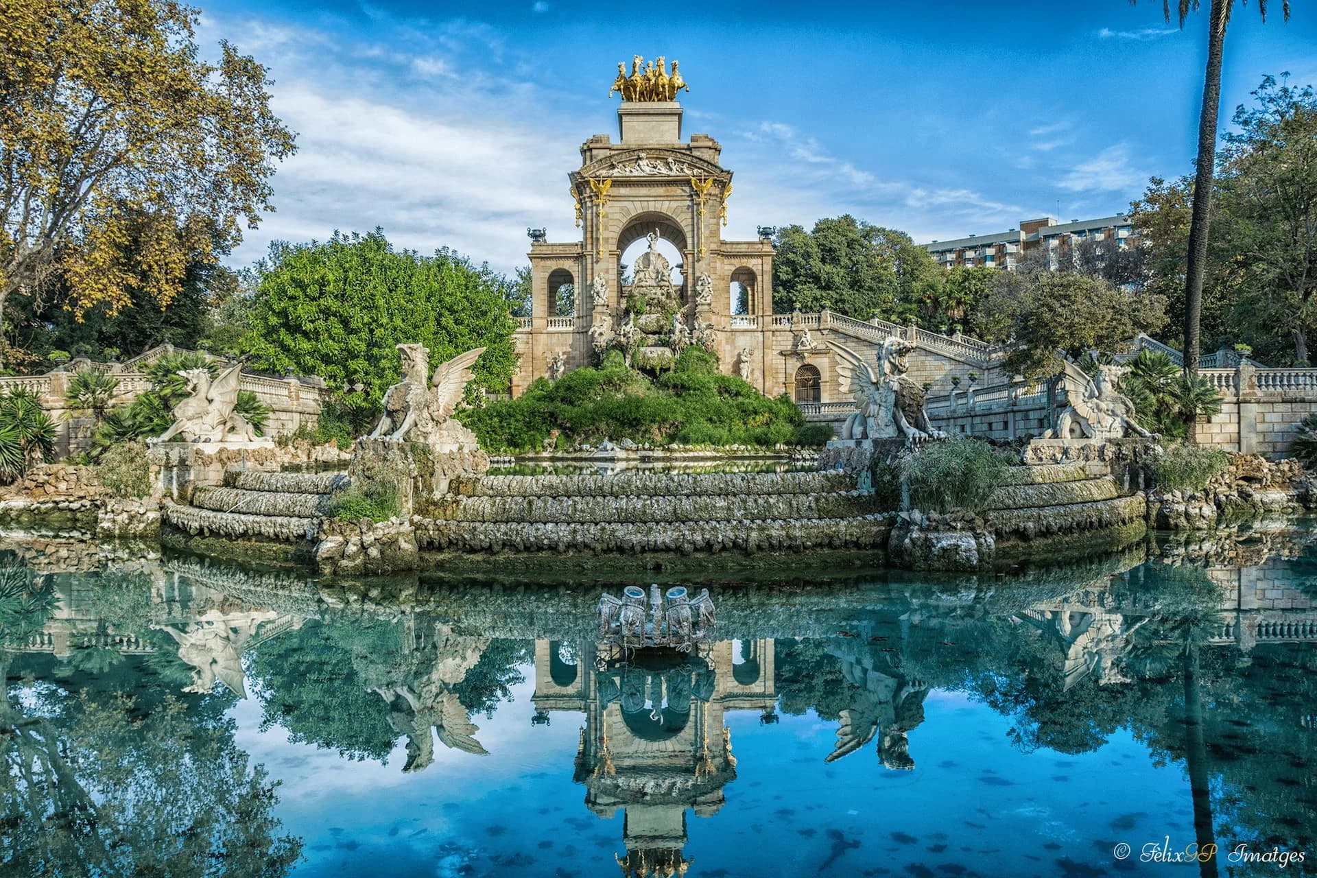 Parc de la Ciutadella: el gran parque urbano con zona canina oficial Barcelona