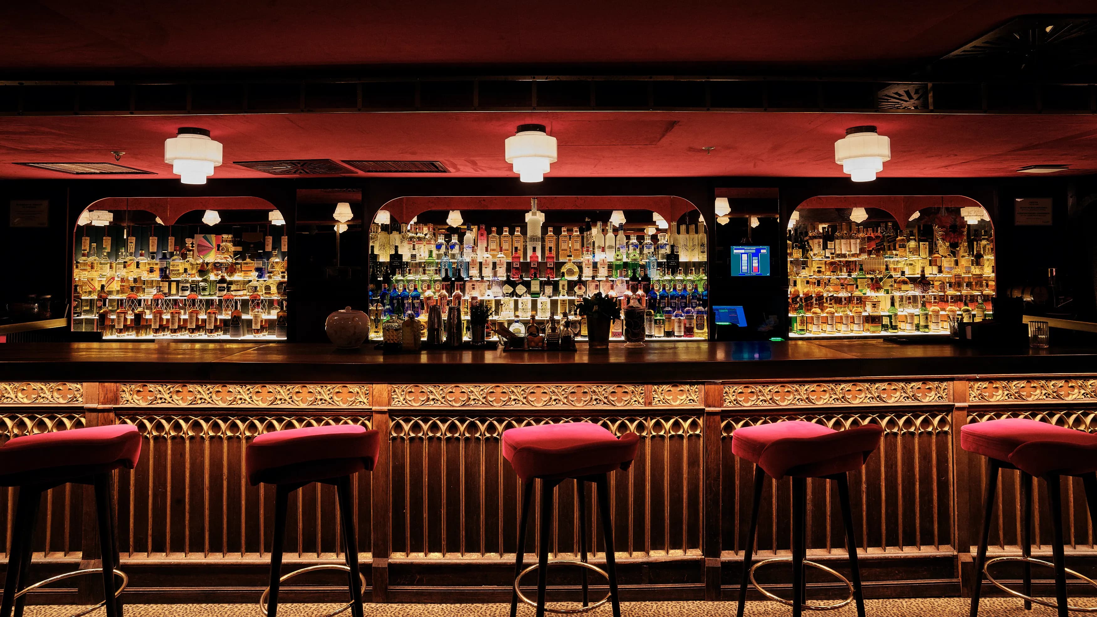 Sala de Clandestino Cocktail Bar en Casa Suecia