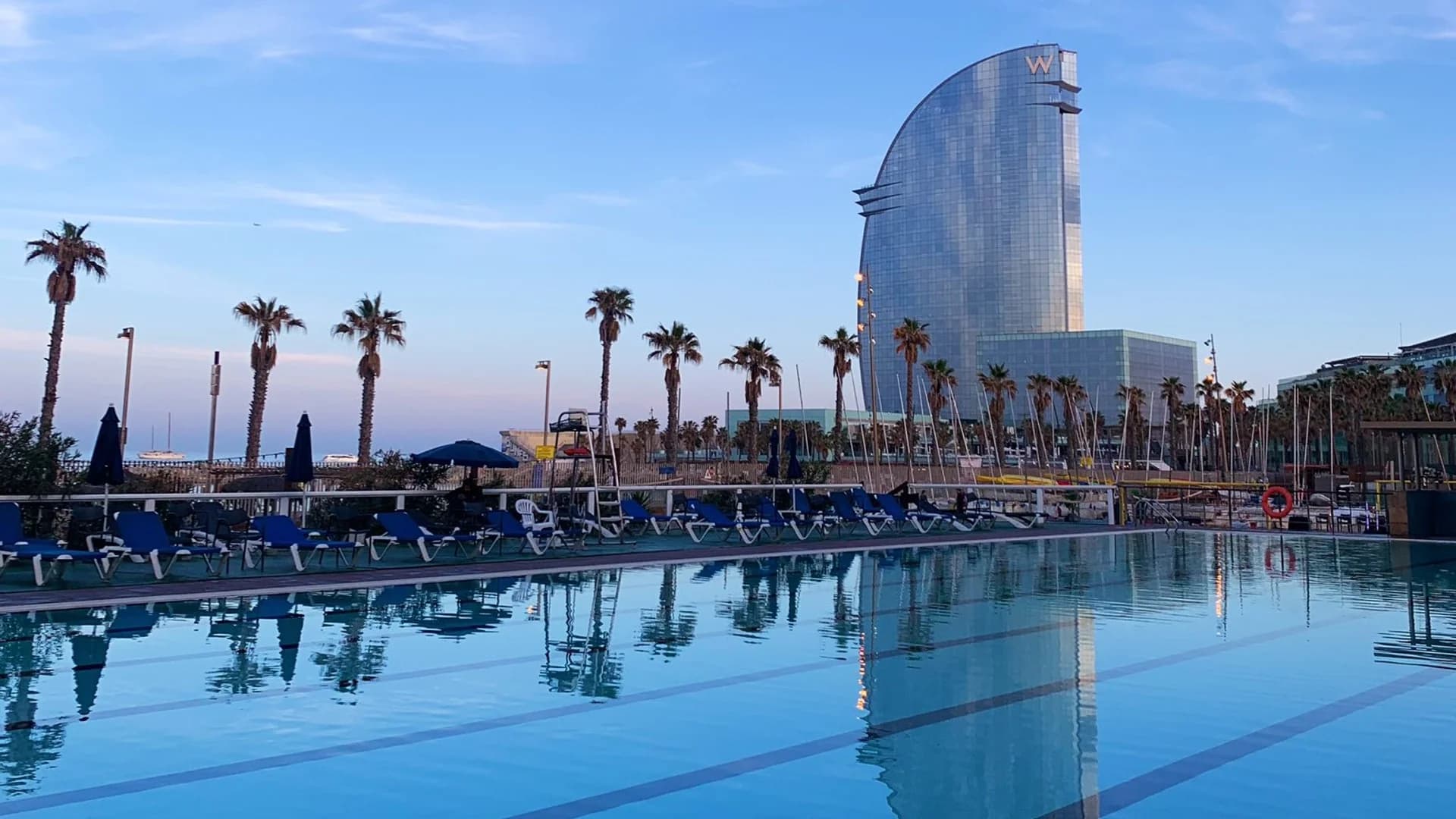 Club Natació Barceloneta piscina exterior Barcelona