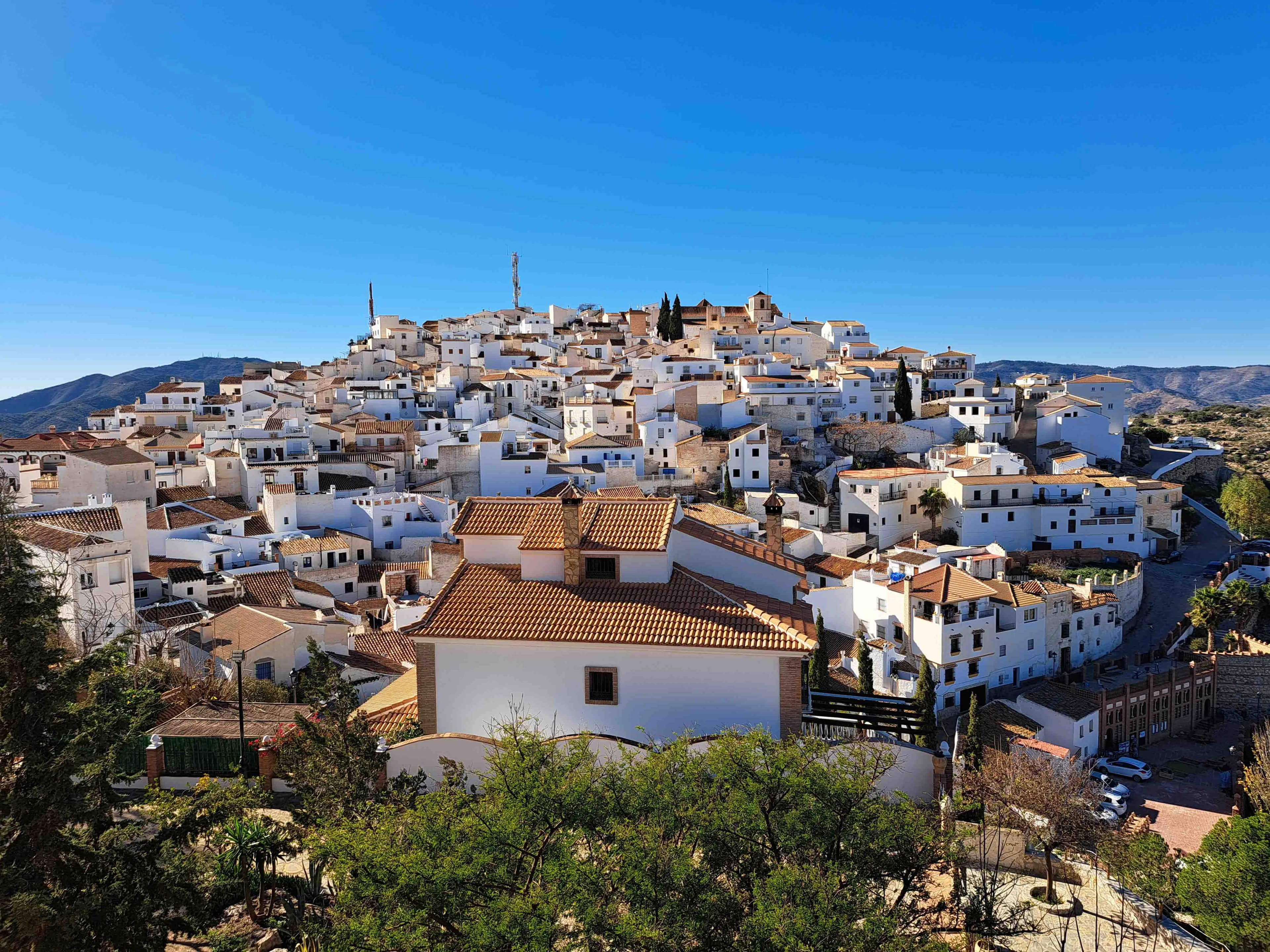 Comares Balcón de la Axarquía pueblo blanco Málaga