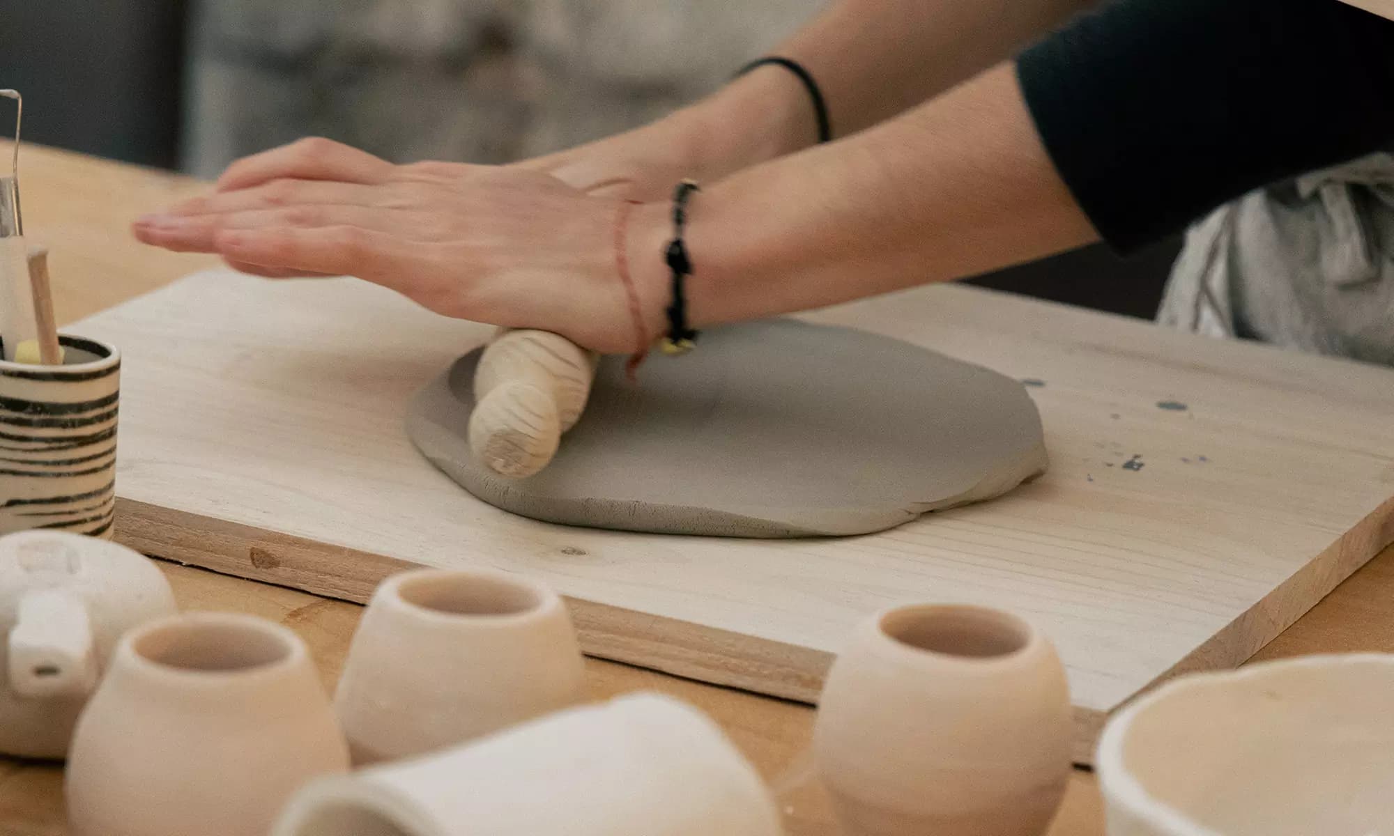 Conbarro Málaga taller cerámica cursos mensuales intensivos