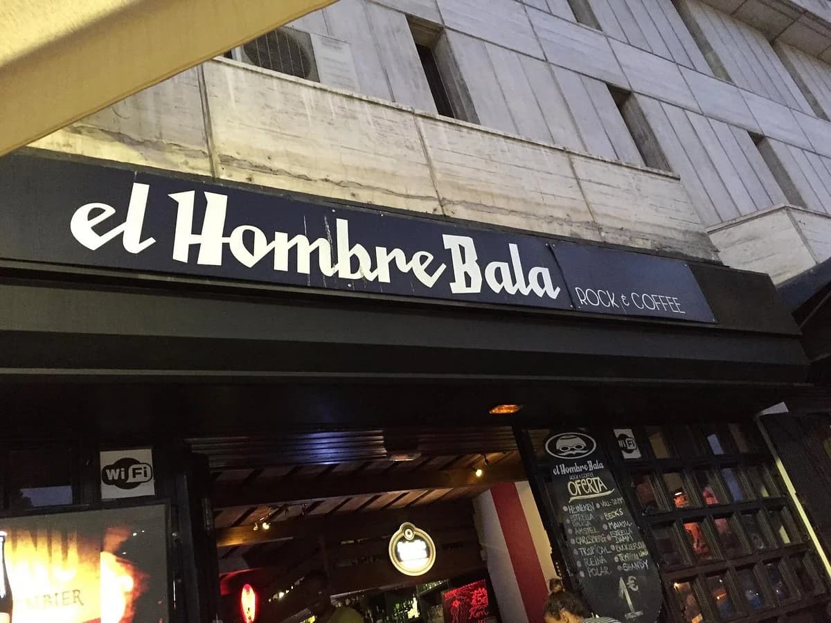 El Hombre Bala bar nocturno Santa Cruz Tenerife