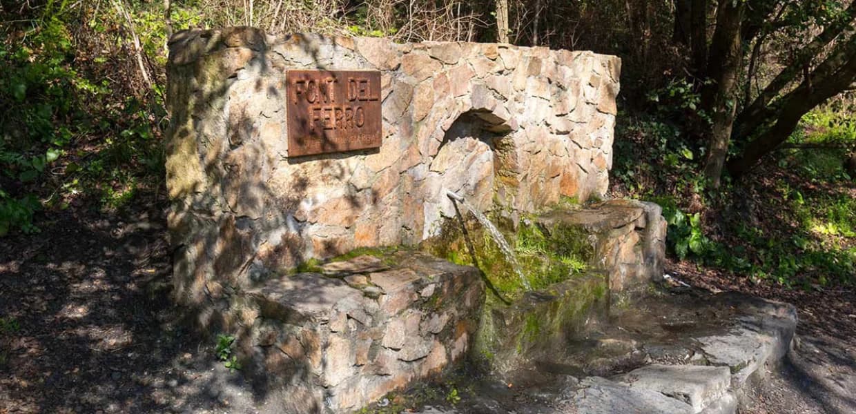 Font de Ferro fuente agua ferruginosa Ordino
