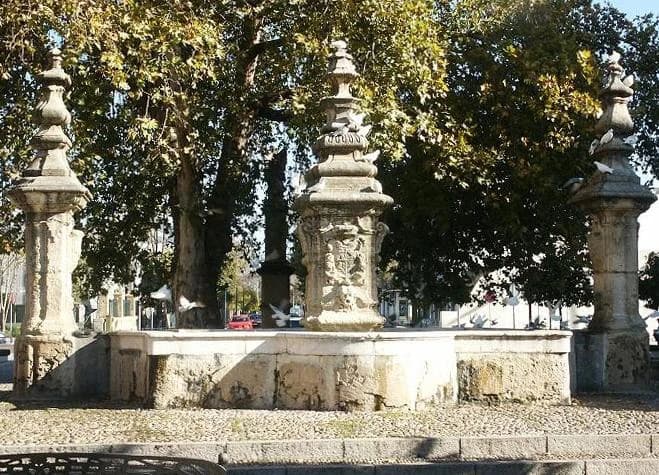 Imagen de Fuente de la Plaza del Cristo de Gracia en Córdoba