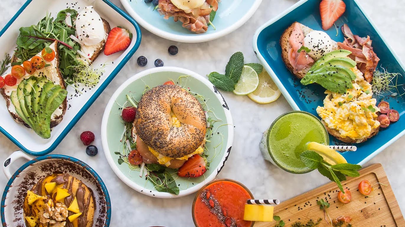 Imperio Brunch: cocina non-stop junto a la Sagrada Família Barcelona