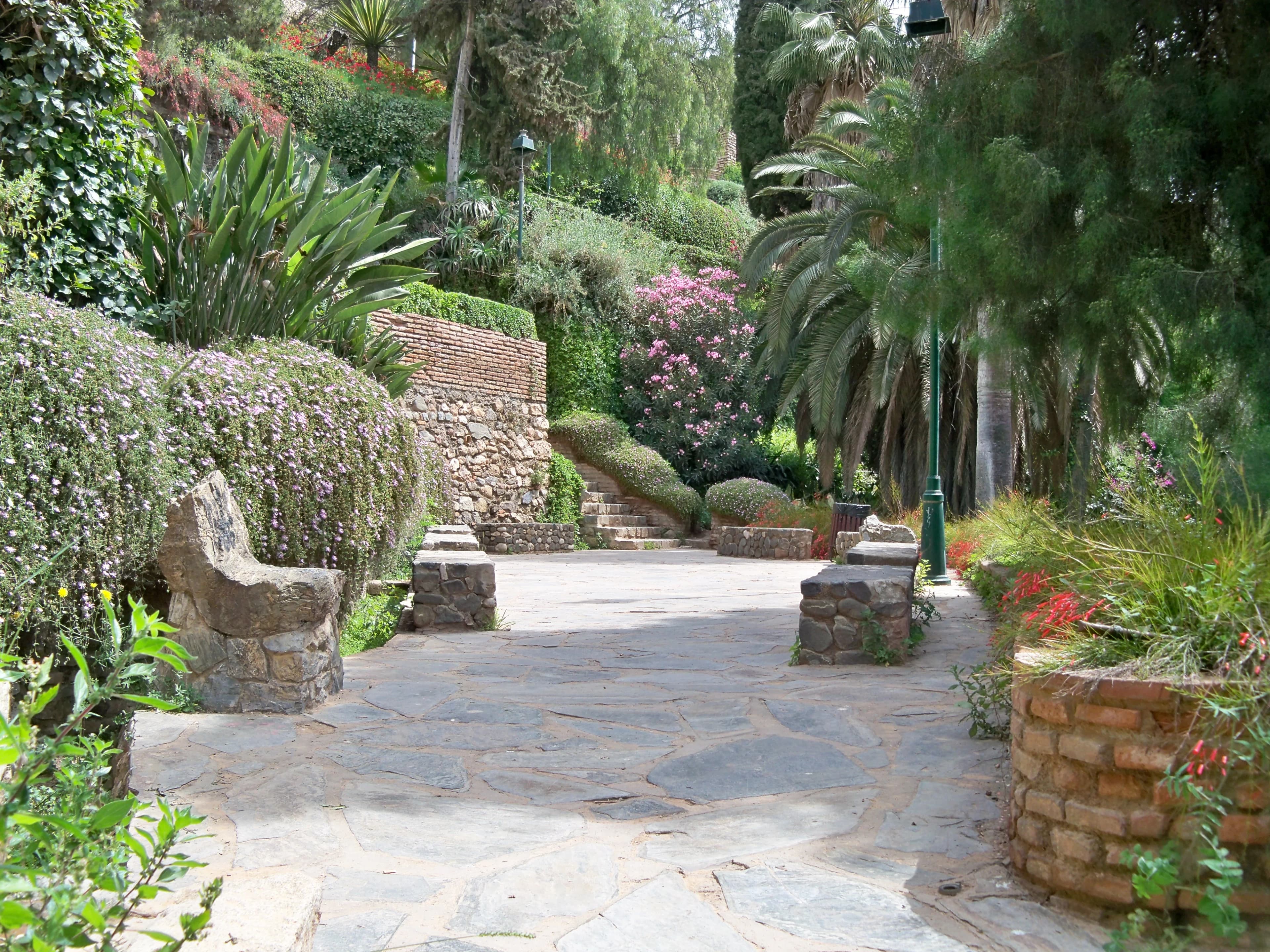Imagen de Jardines de Puerta Oscura y Coracha en Málaga