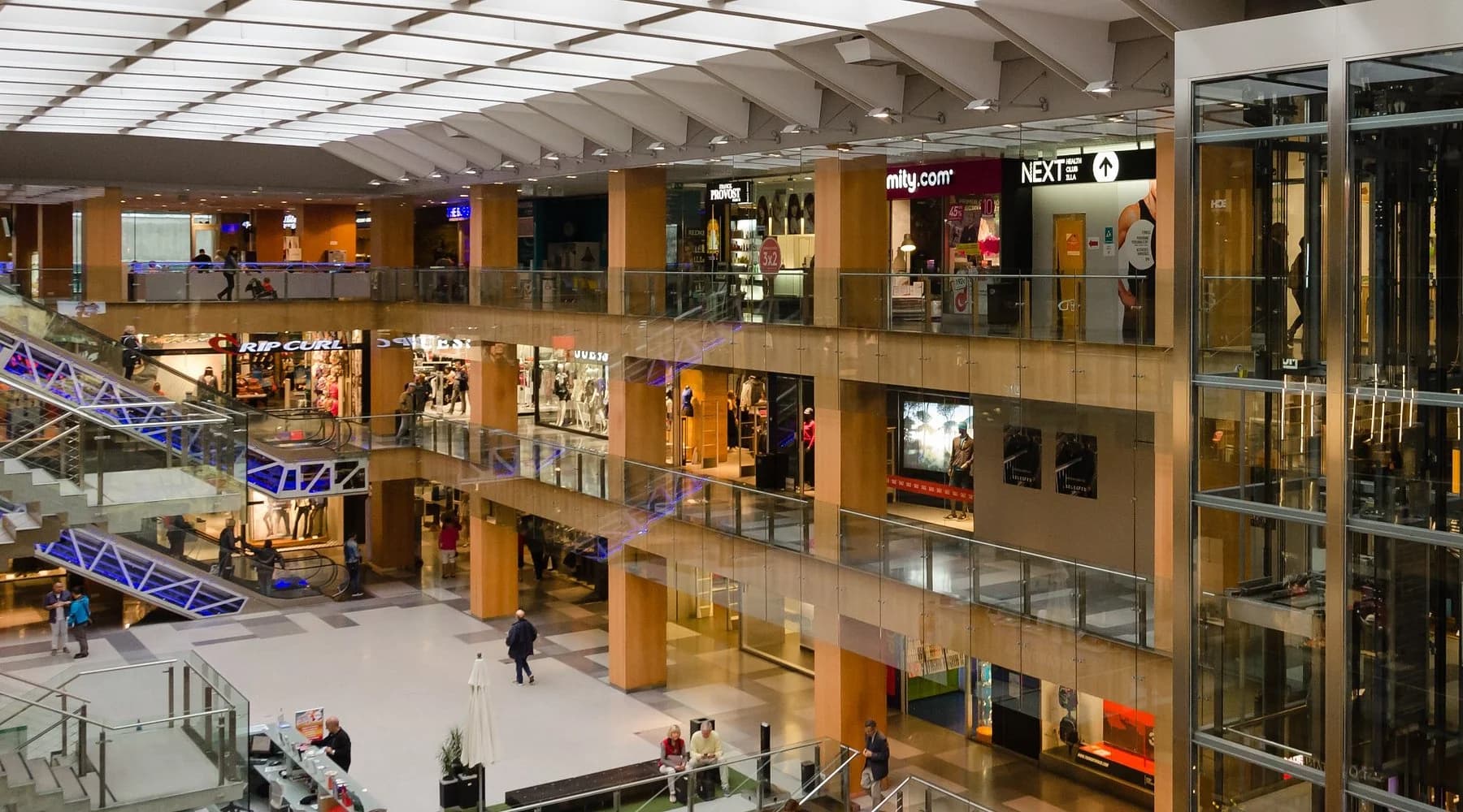 J&M Electronic Store Illa Carlemany Escaldes