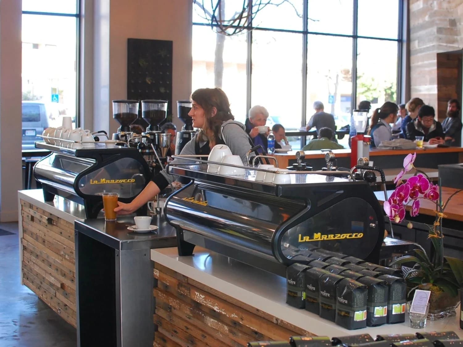 JR Roasters Store Coffee Experience Santa Cruz Tenerife