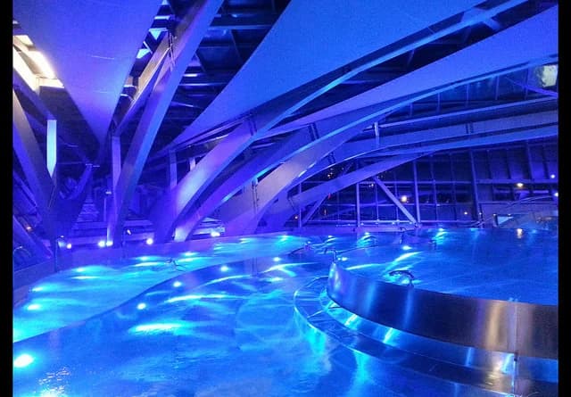 Laguna interior INÚU acero inoxidable Andorra