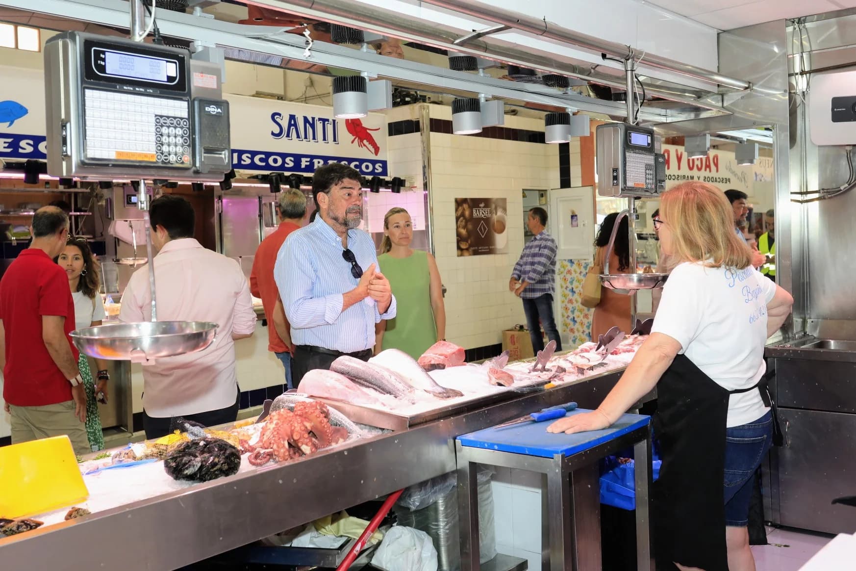 Mercado de Carolinas San Mateo Alicante encurtidos tapas