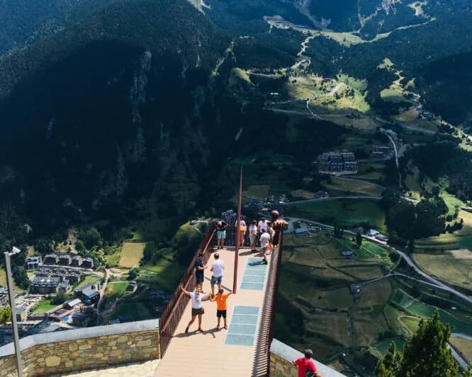 Mirador Roc del Quer pasarela cristal Canillo