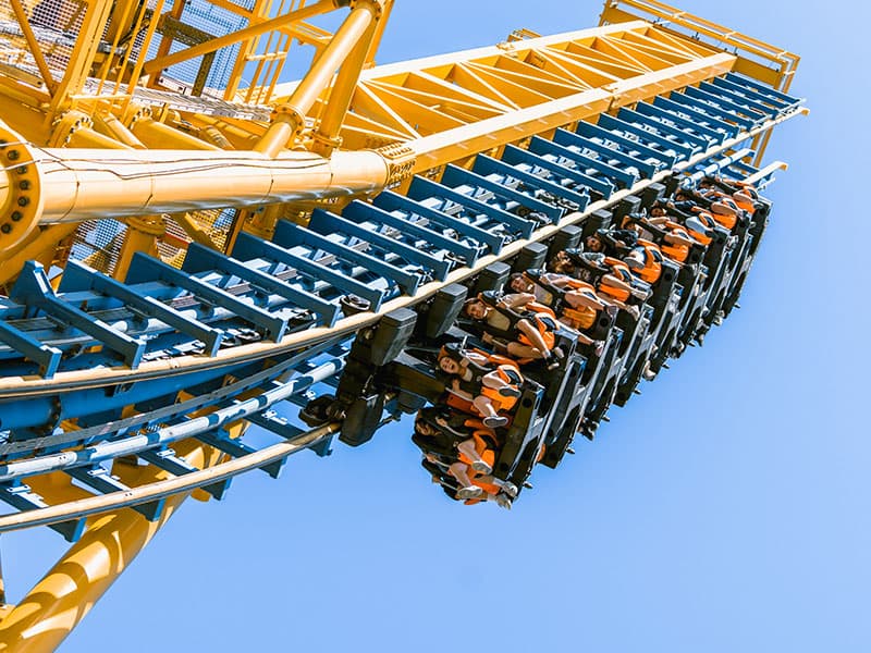 Montaña rusa en Parque Warner