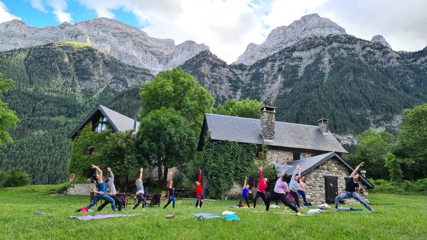 Retiro de yoga Valle de Ordino montaña