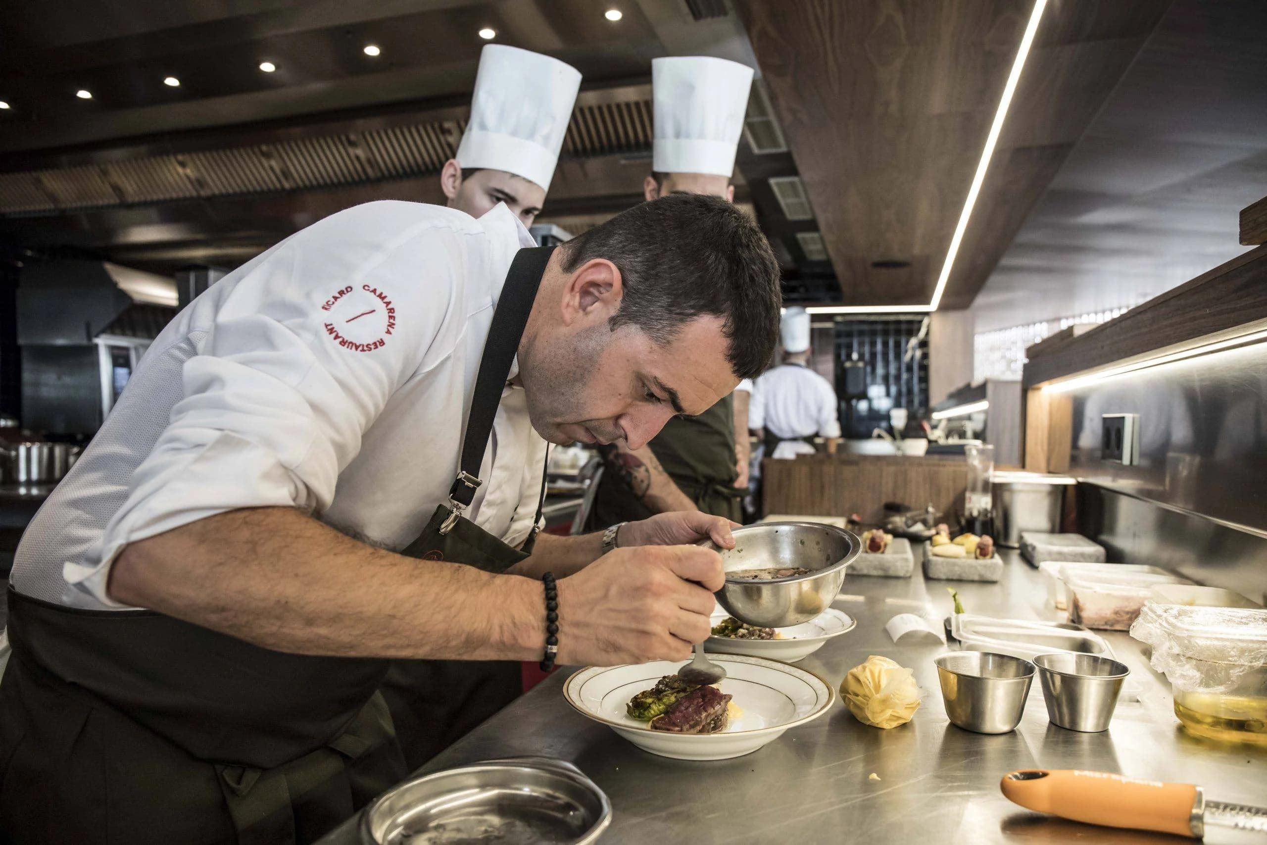 Ricard Camarena restaurante Bombas Gens Valencia