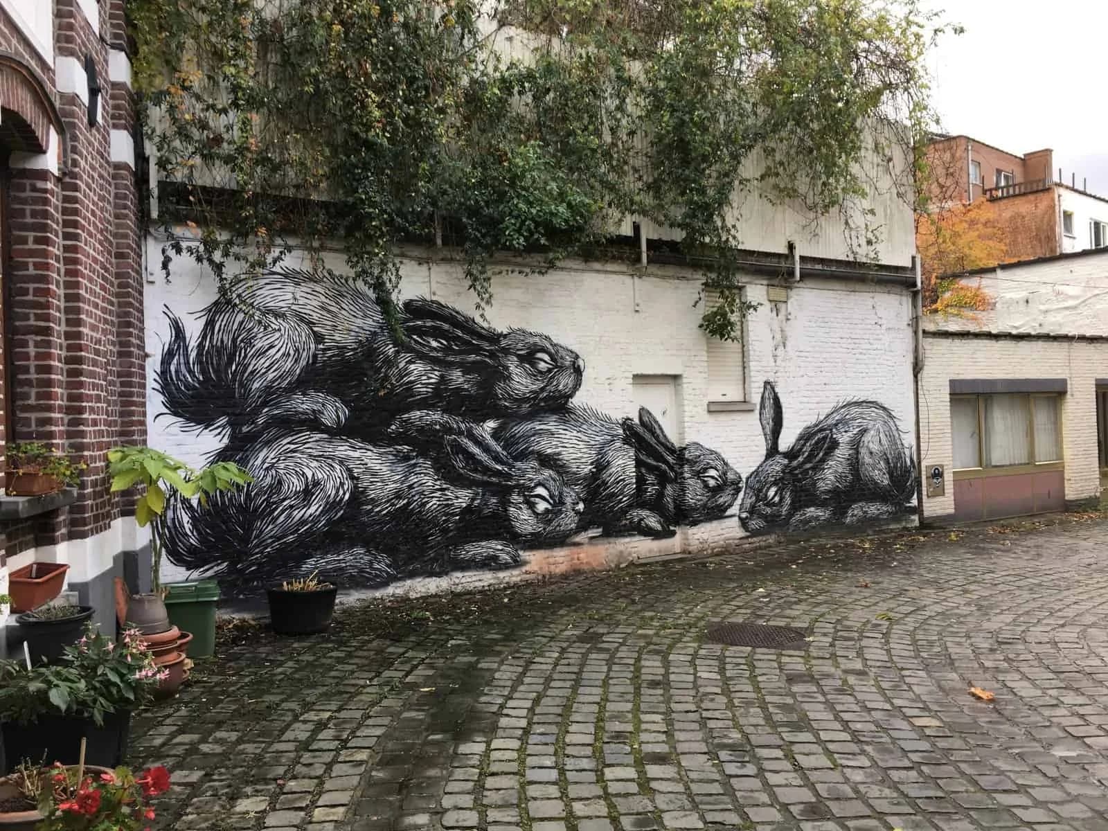 ROA mural roedores Casas de Campos Málaga