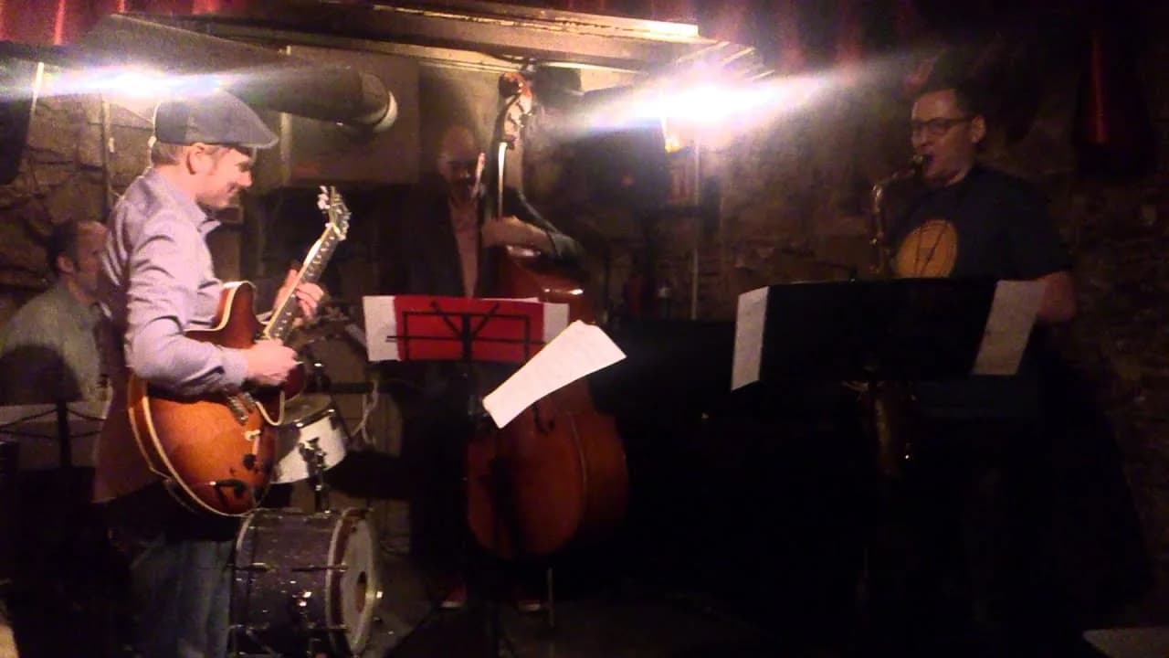 Robadors 23 bar jazz flamenco El Raval Barcelona