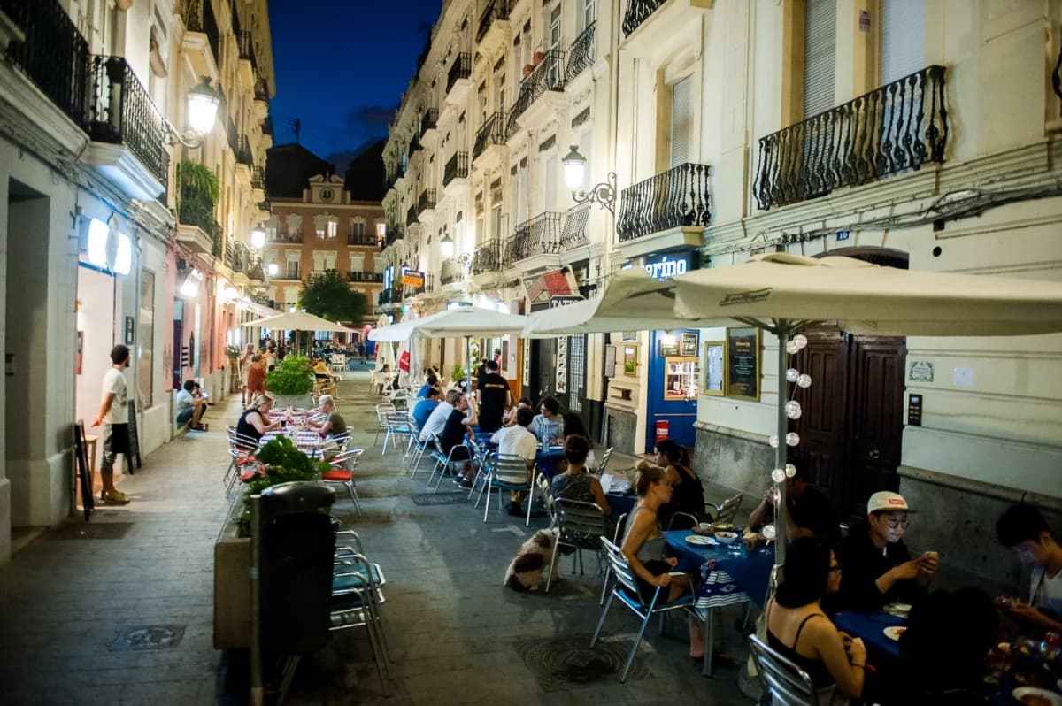 Plazas y terrazas en Ruzafa