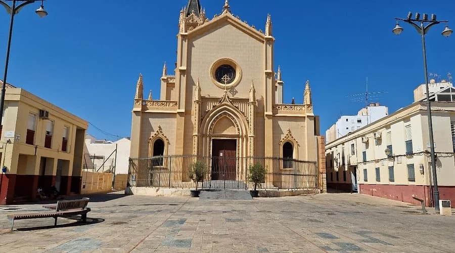 Ruta barrio Trinidad Málaga corrales vecinos Semana Santa