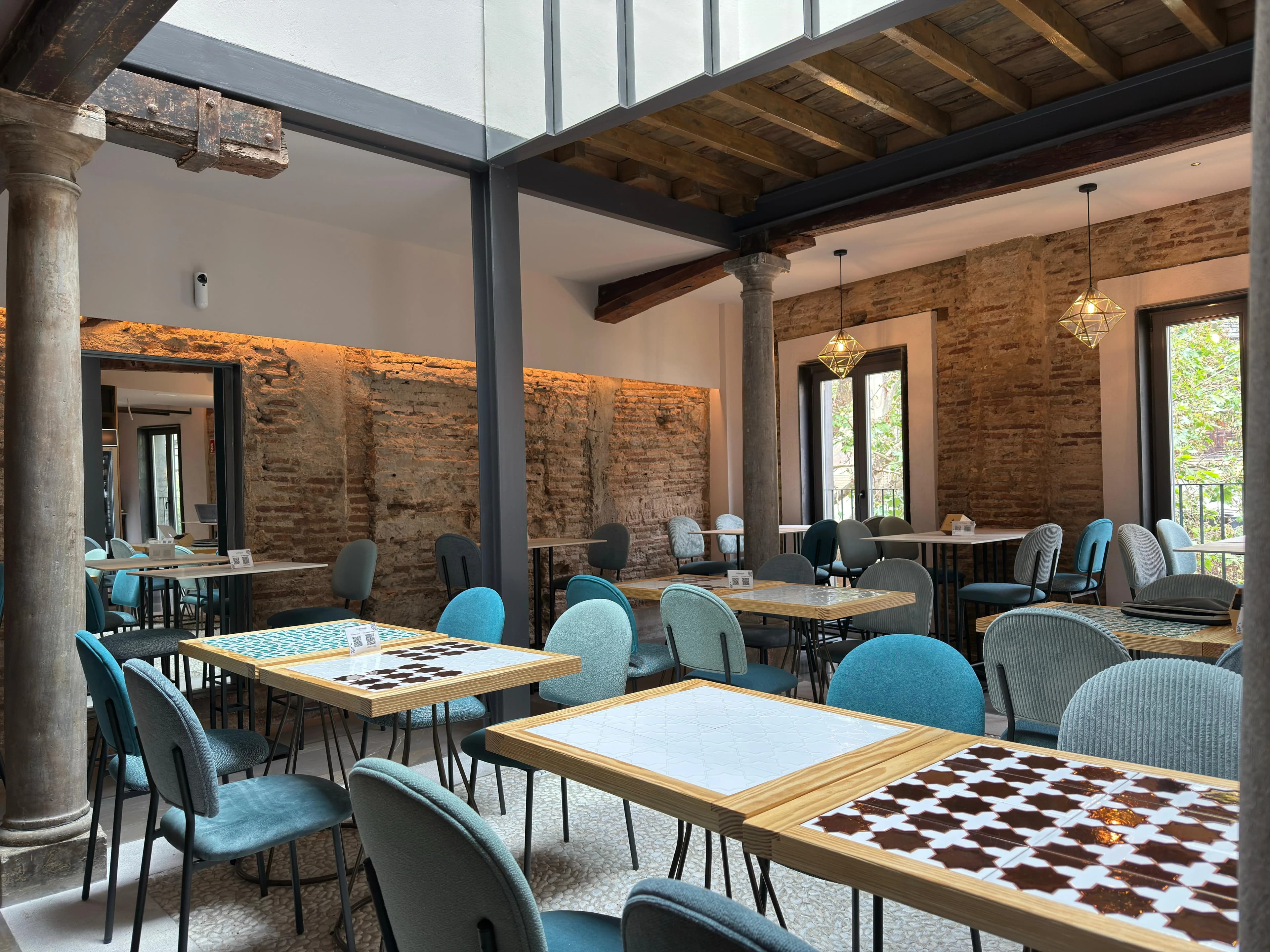 Taberna La Bienpagá Carrera Darro Granada