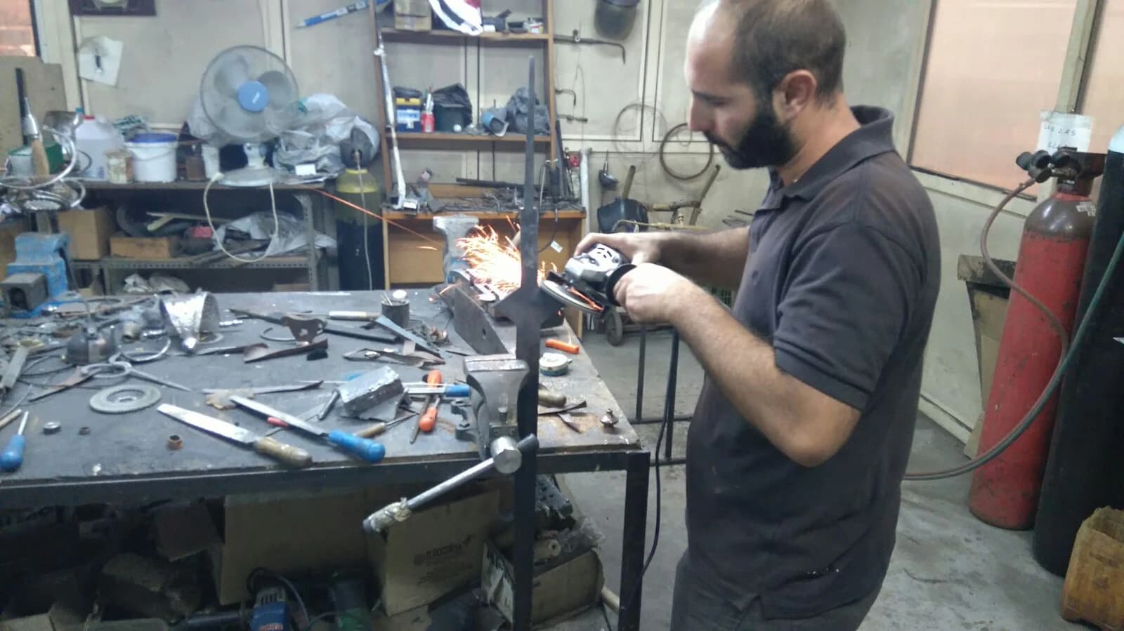Imagen de Taller de espadas de Antonio Arellano en Toledo