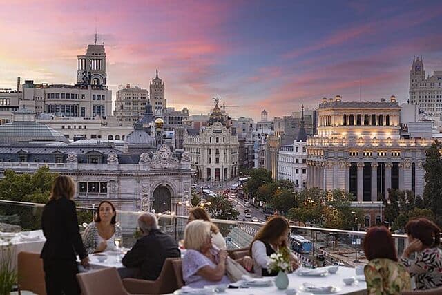 Atardecer en la terraza del Palacio de Cibeles