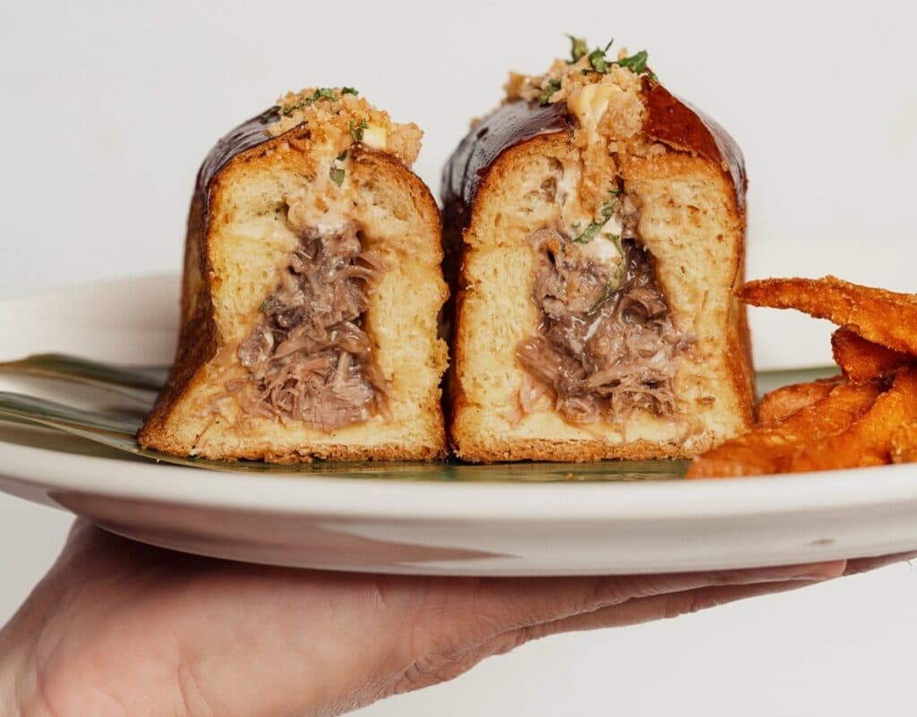 Bocadillo de cordero estilo porchetta en Terzio