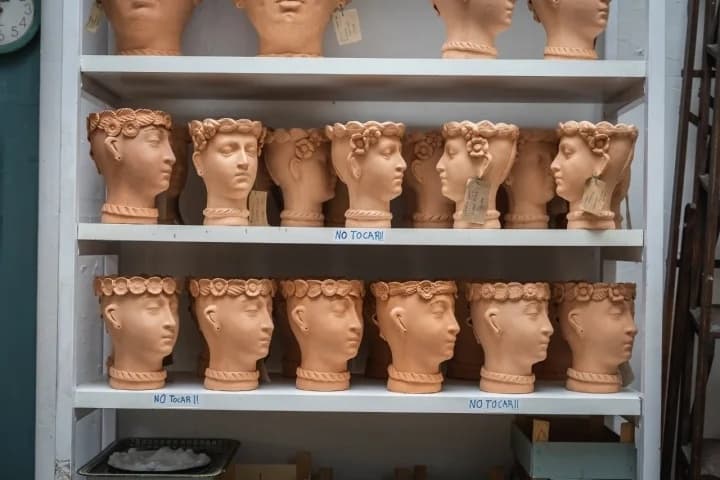 Bustos de cerámica de The Exvotos
